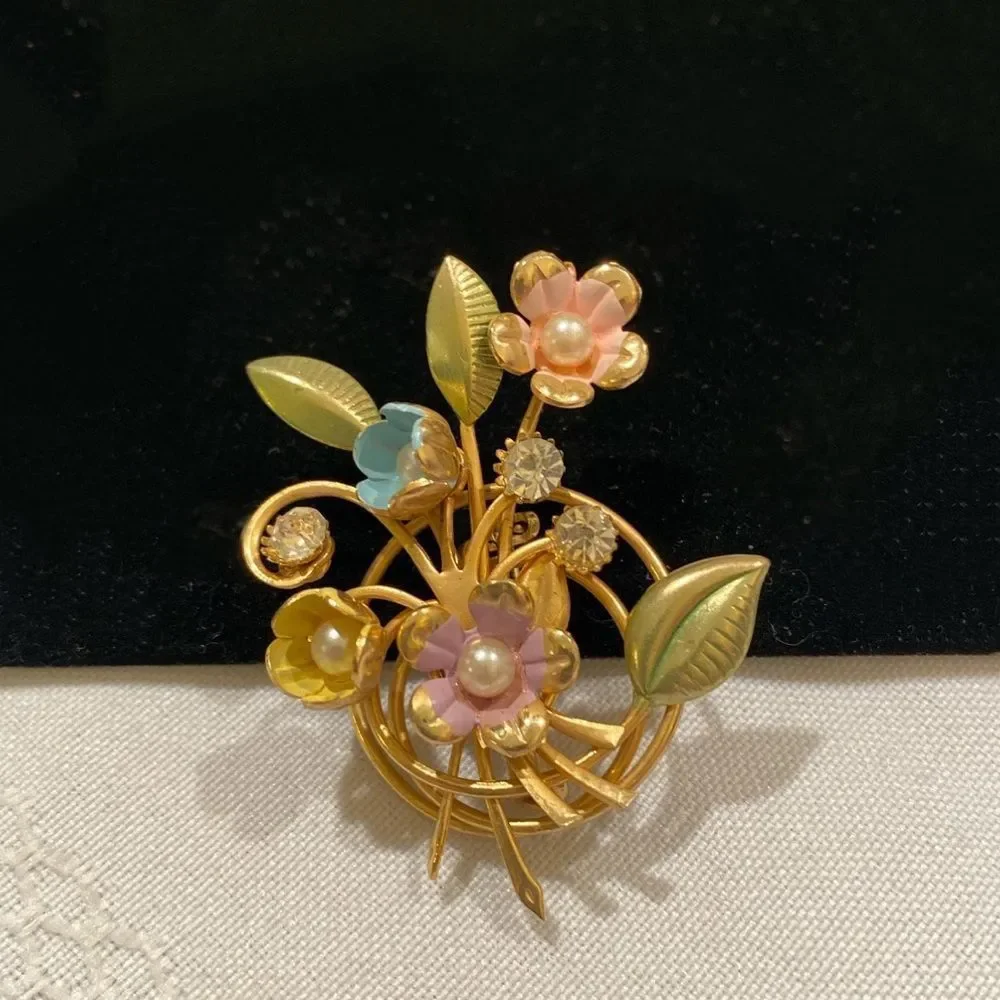 Vintage Gold Enamel And Pearl Flower Spray Brooch